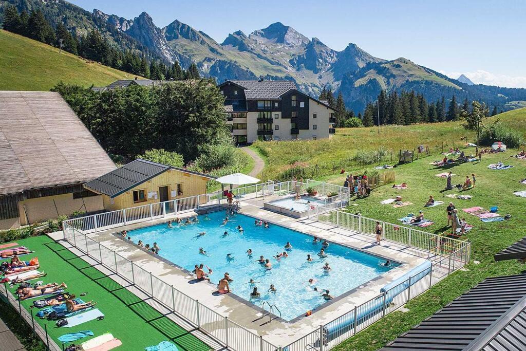 Appartement Manigod/La Clusaz Екстериор снимка